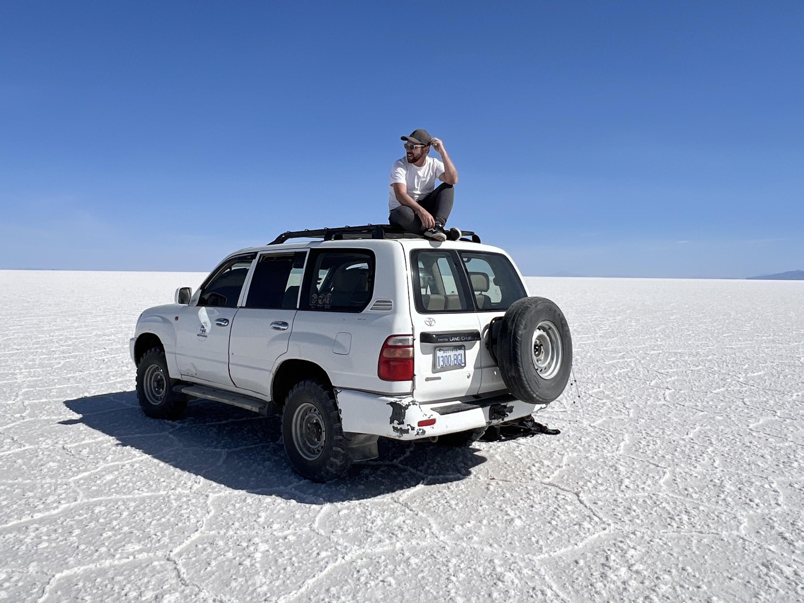 Carro 4X4 no Salar de Uyuni