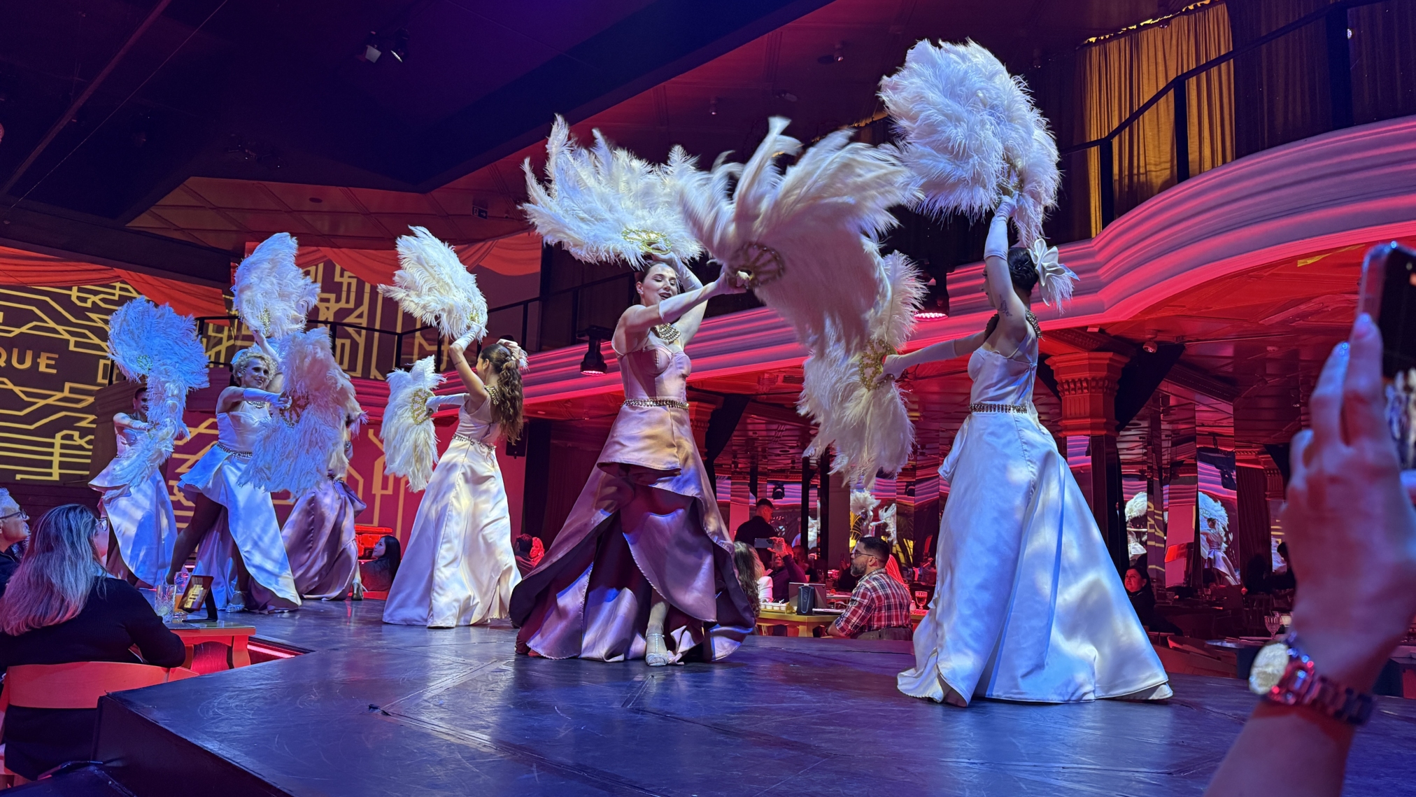 Show Restaurante Gatzz Gramado