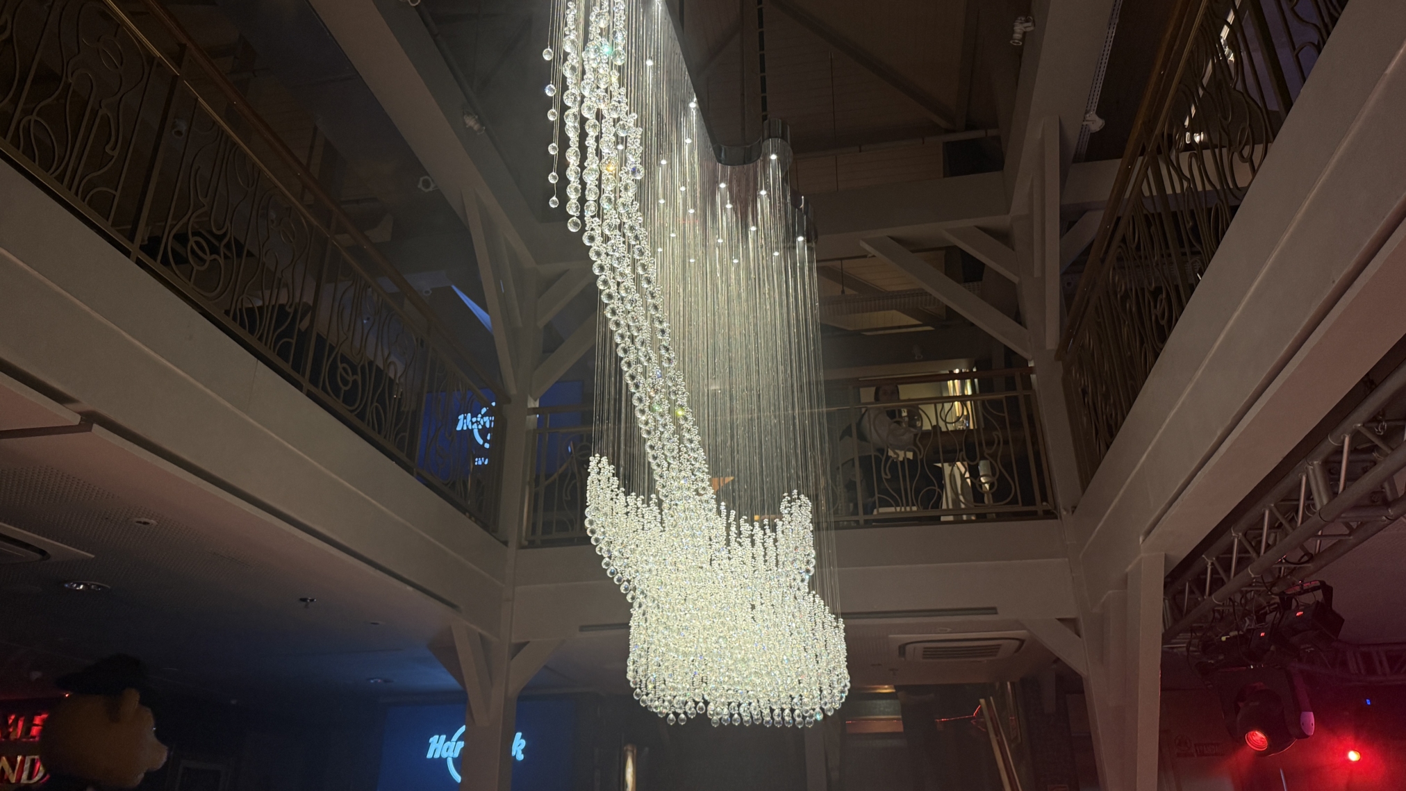 Lustre Hard Rock Cafe Gramado