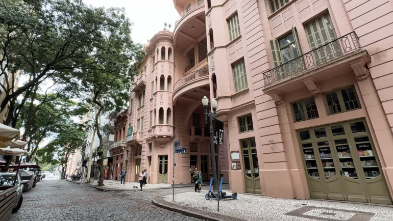 O que fazer em Porto Alegre - Mario Quintana