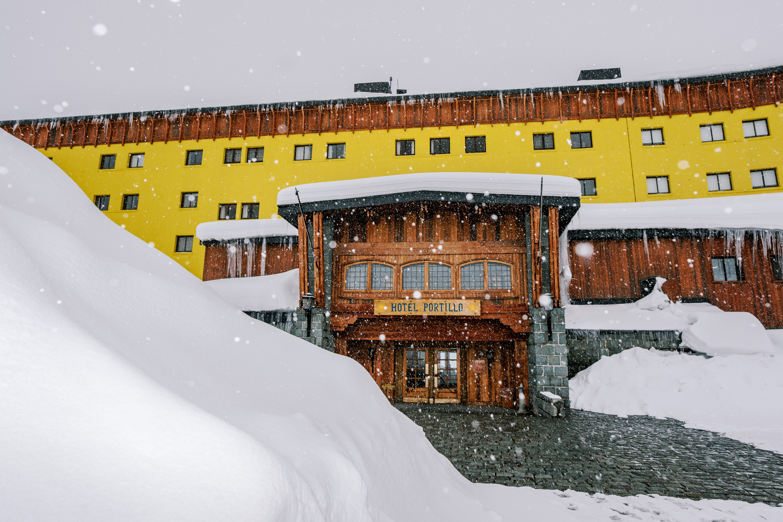 Frente Portillo nevando