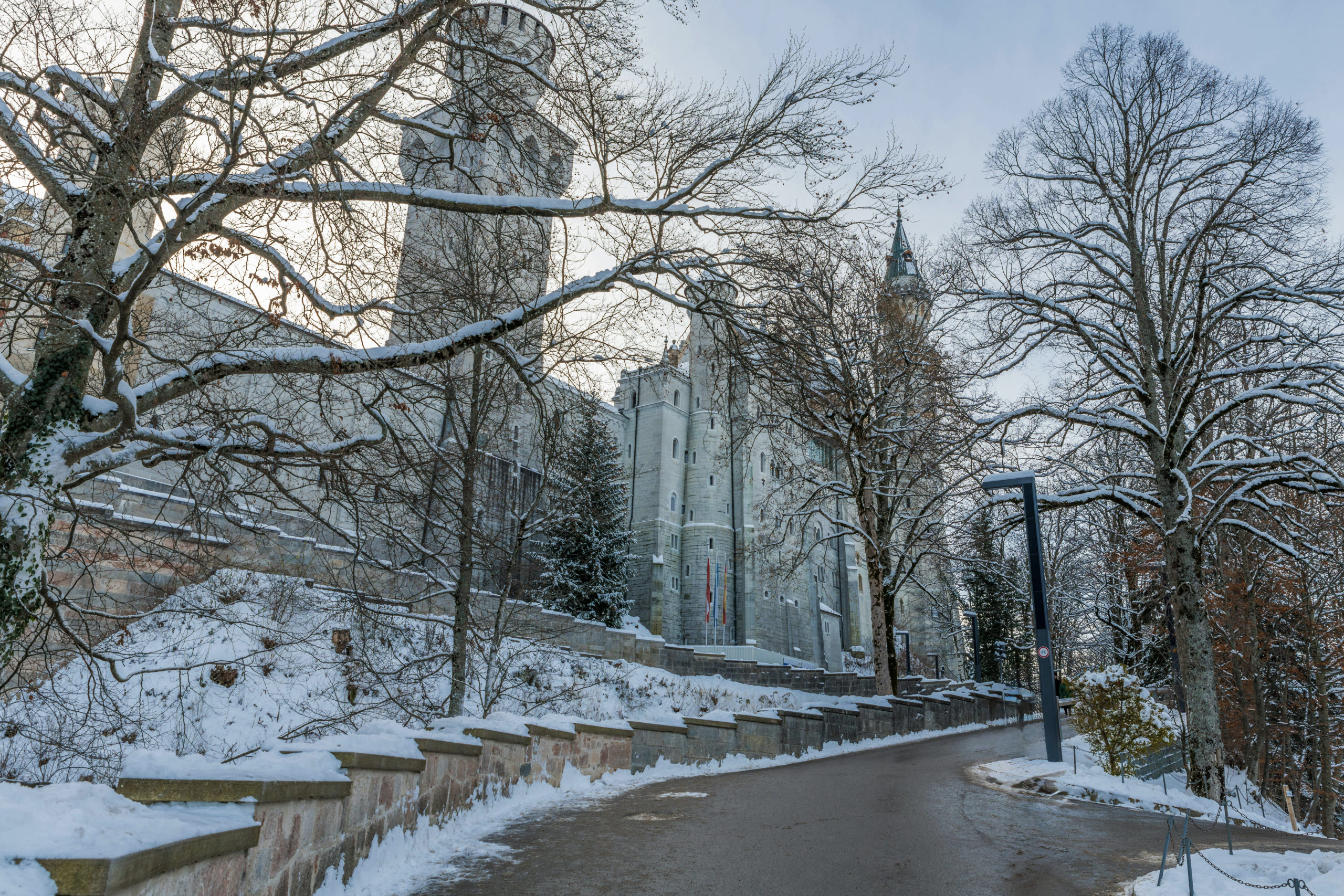Lateral-Neuschwanstein