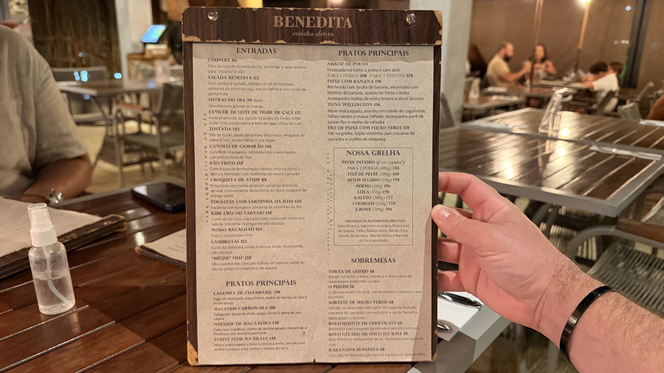 Cardápio do restaurante Benedita em Fernando de Noronha