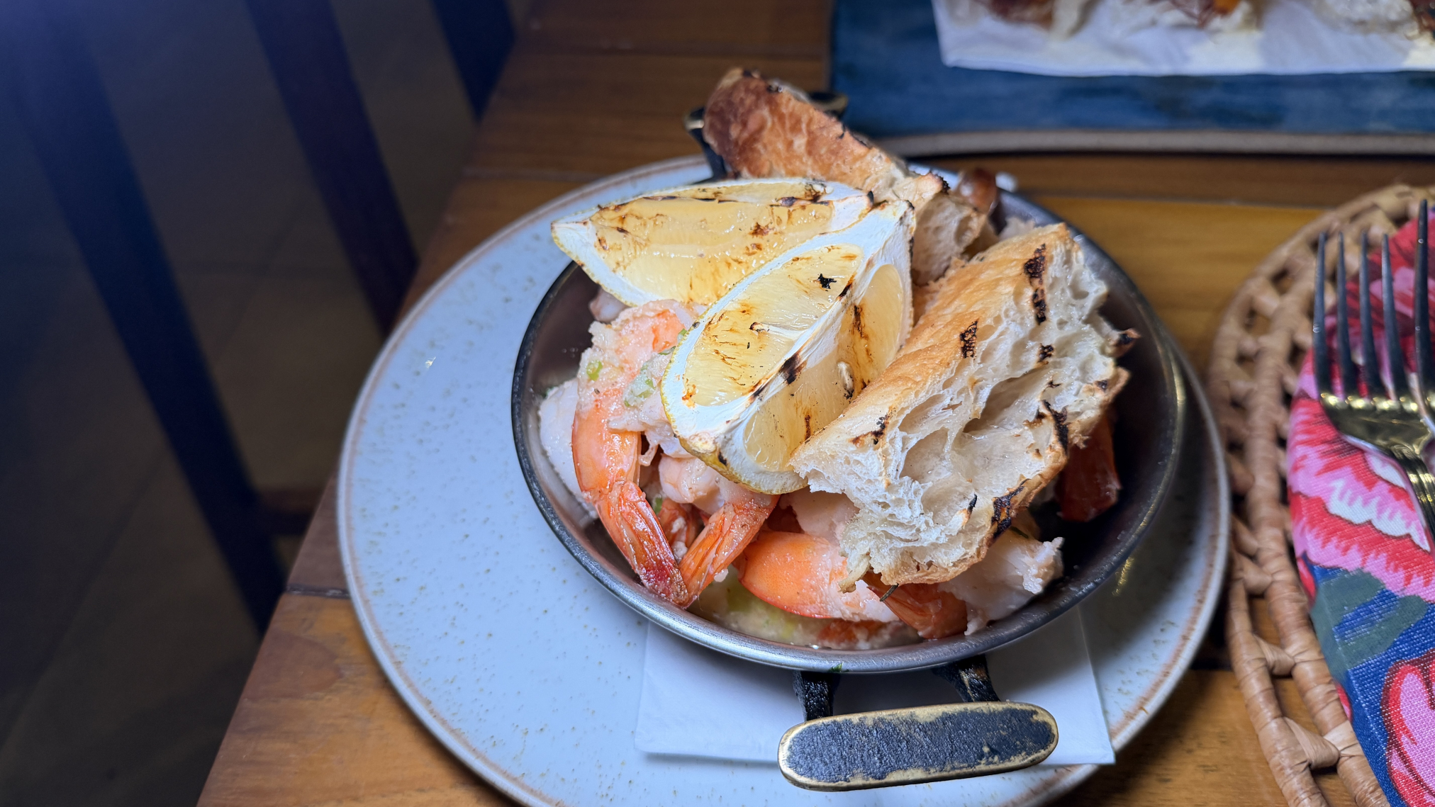 Onde Comer Noronha, Panelinha Camarões Nannai Tiaté